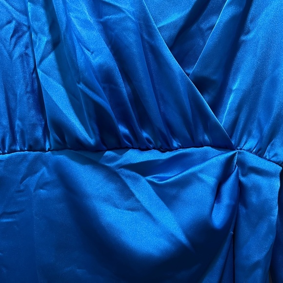 Zara NWT satin dress! That color though! Size S - Picture 5 of 6